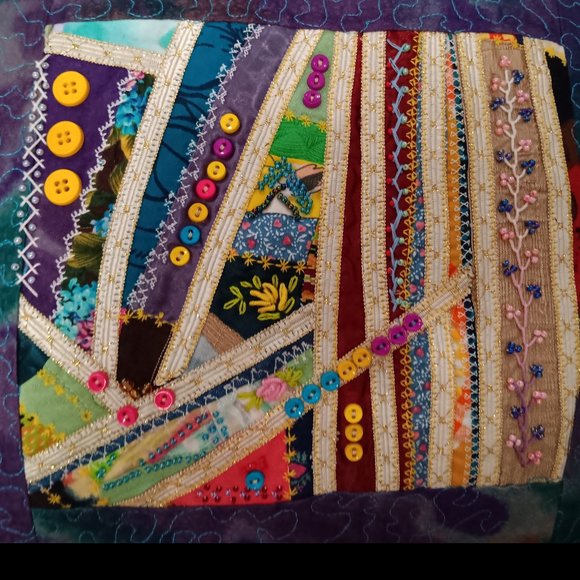 NEW pillowcase pillow cover buttons beads Sewn by hand PATCHWORK - Picture 3 of 4